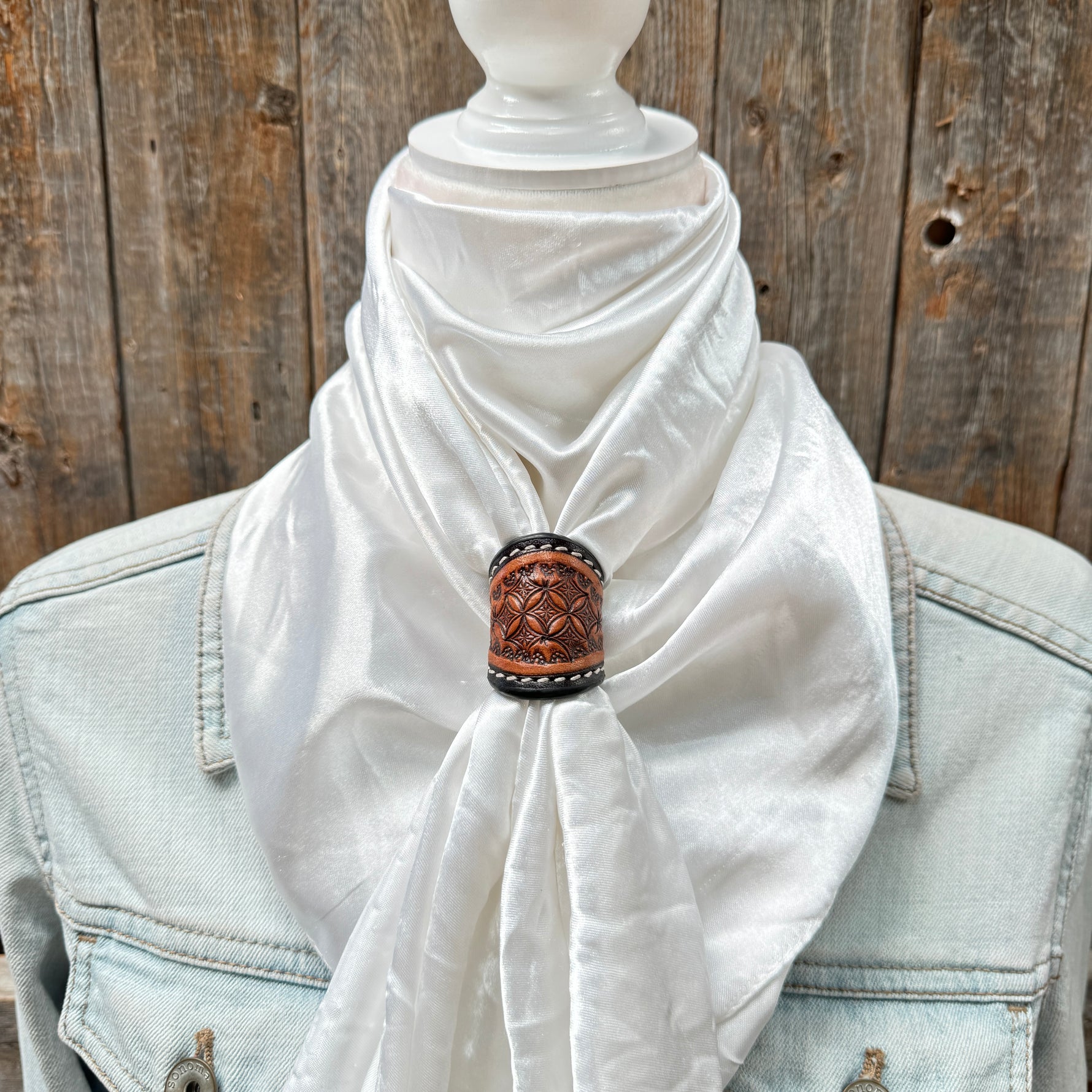 35X35" Solid White Wild Rag / Scarf WRS3 - Tooled Leather Wild Rag Slides - Assorted