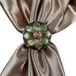 Black & Gold Sunflower Western Concho W125