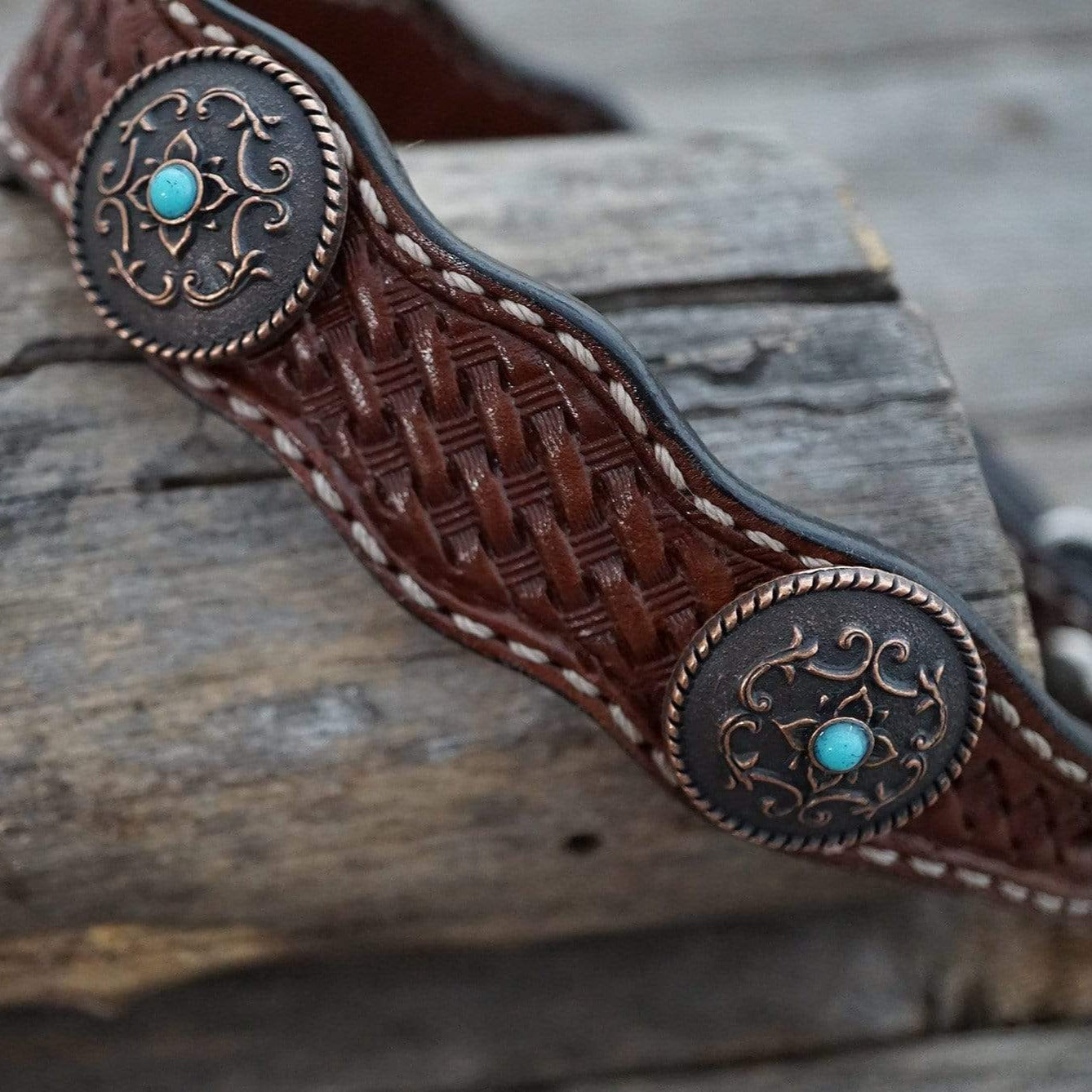 DC10 -Medium Oil Leather Dog Collar 10" to 22" W180S