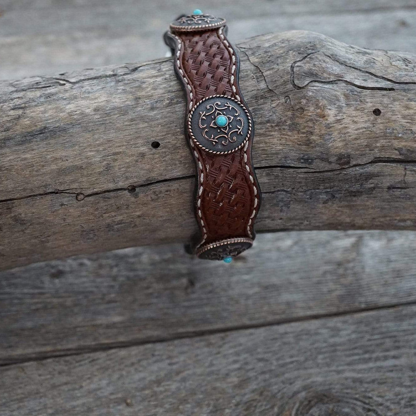 DC10 -Medium Oil Leather Dog Collar 10" to 22" W180S