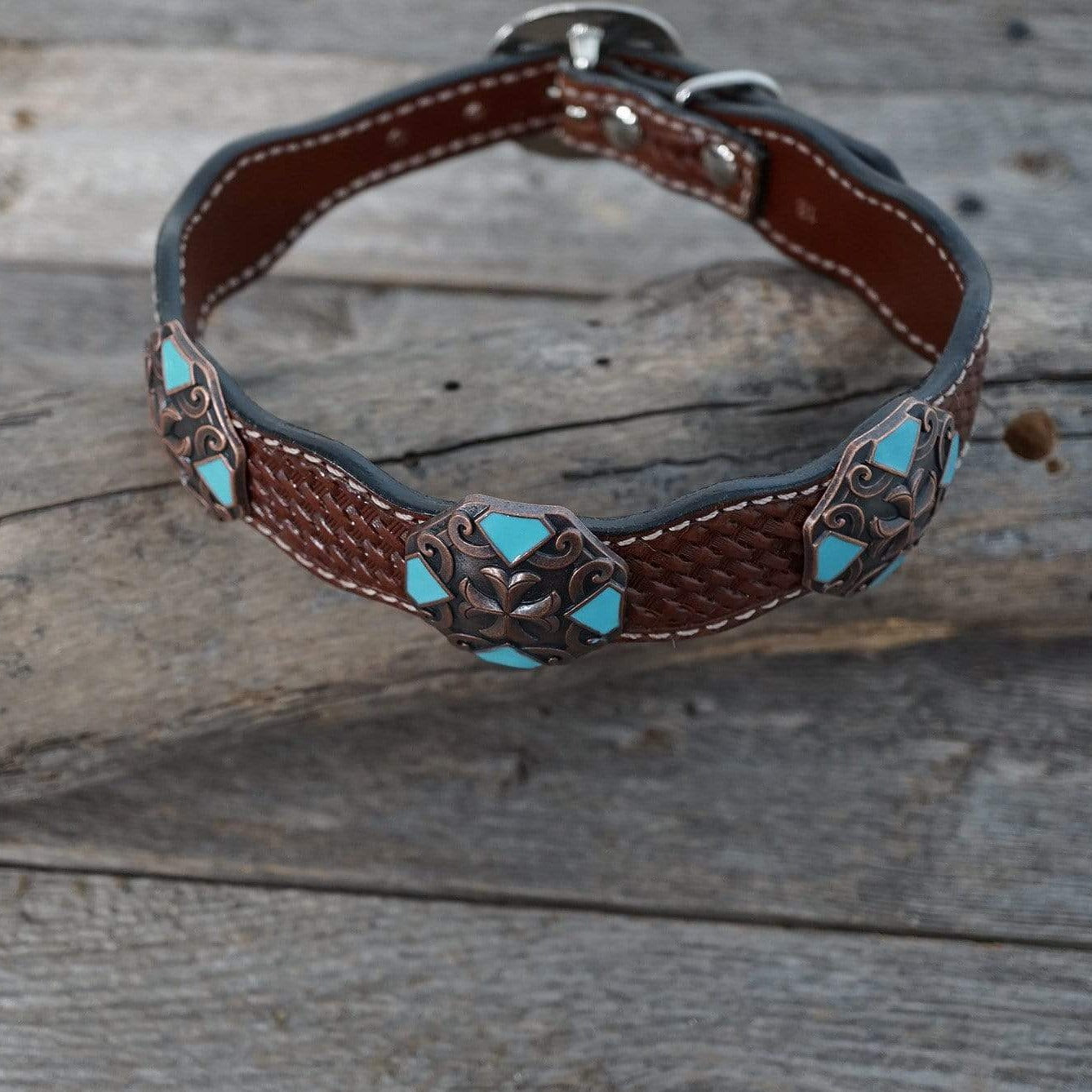 DC25 - Medium Oil Leather Dog Collar 18