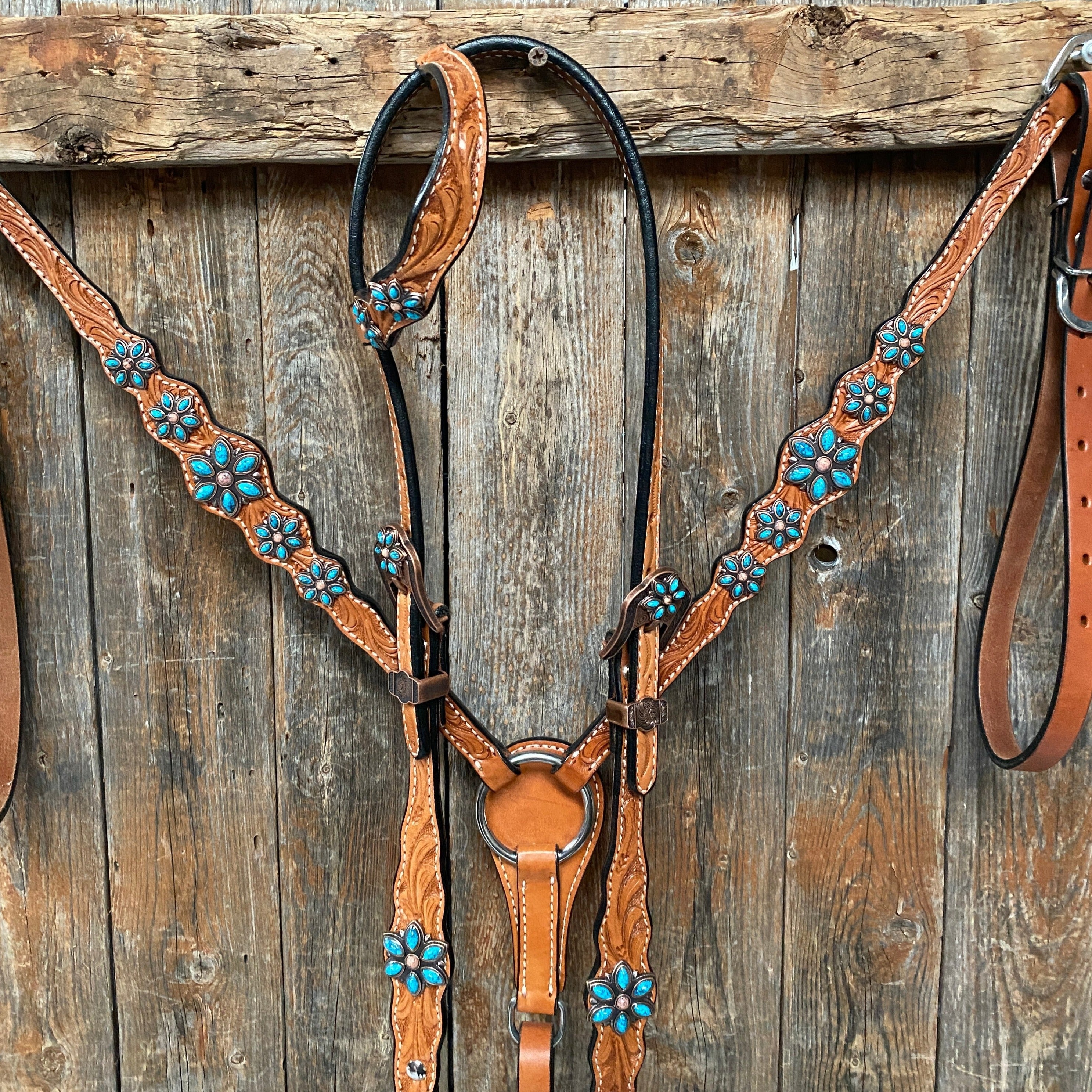 Light Floral Turquoise Browband/One Ear Tack Set with Wither Strap #BBBC469 - RODEO DRIVE