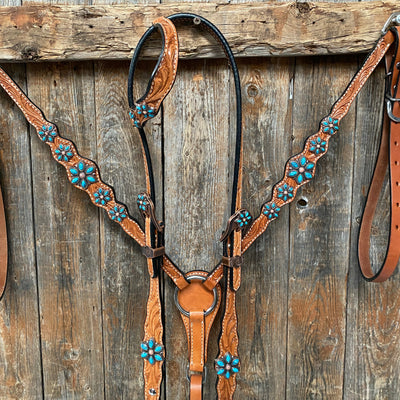 ONE EAR TACK SET