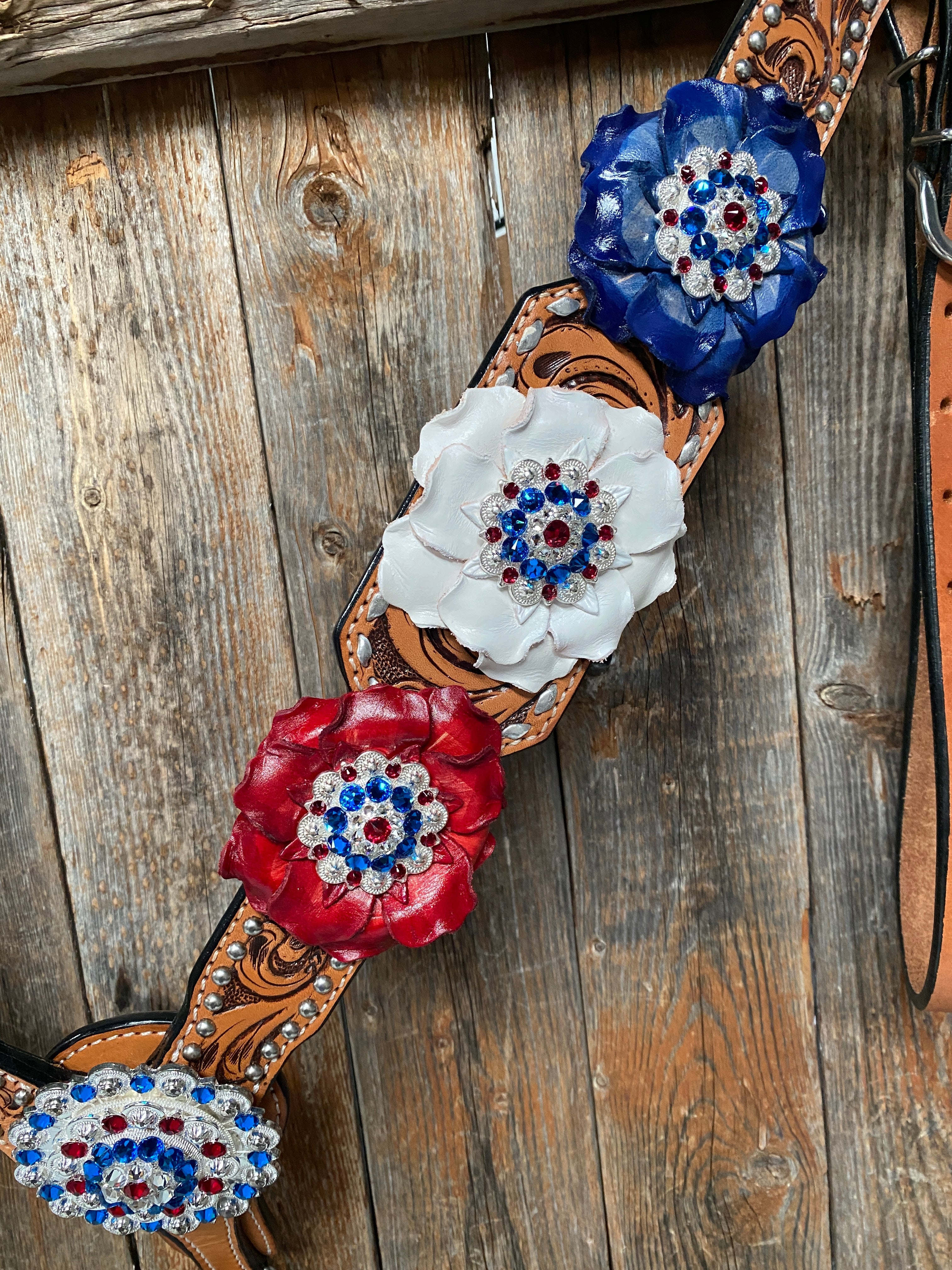 Silver Buckstitch Patriotic One Ear Tack Set #OEBC470 - RODEO DRIVE