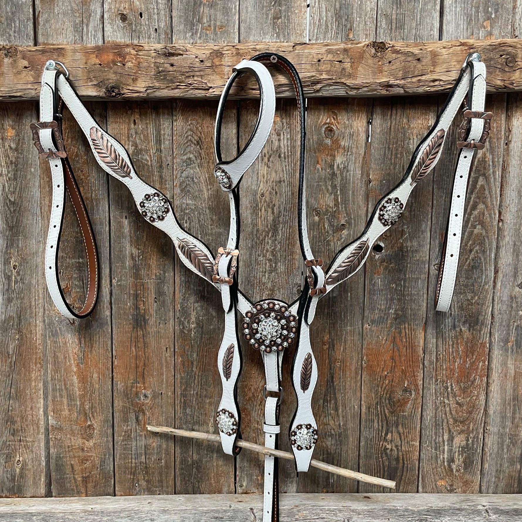 White Leather Copper Clear and Feather Browband/One Ear Tack Set #OEBC482 - RODEO DRIVE