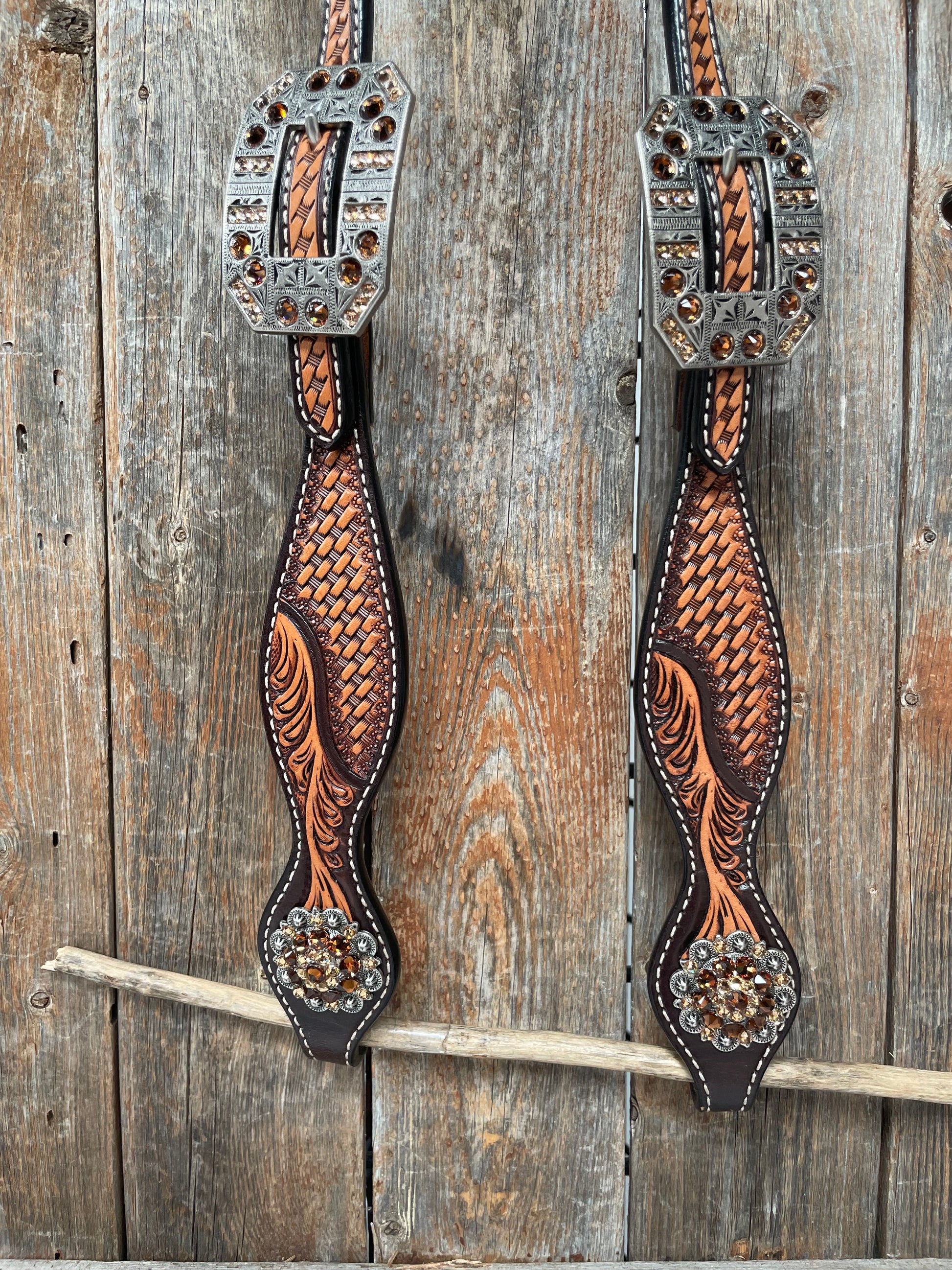 Brown Leaf Scalloped Champagne an Topaz One Ear Headstall #OE105 - RODEO DRIVE