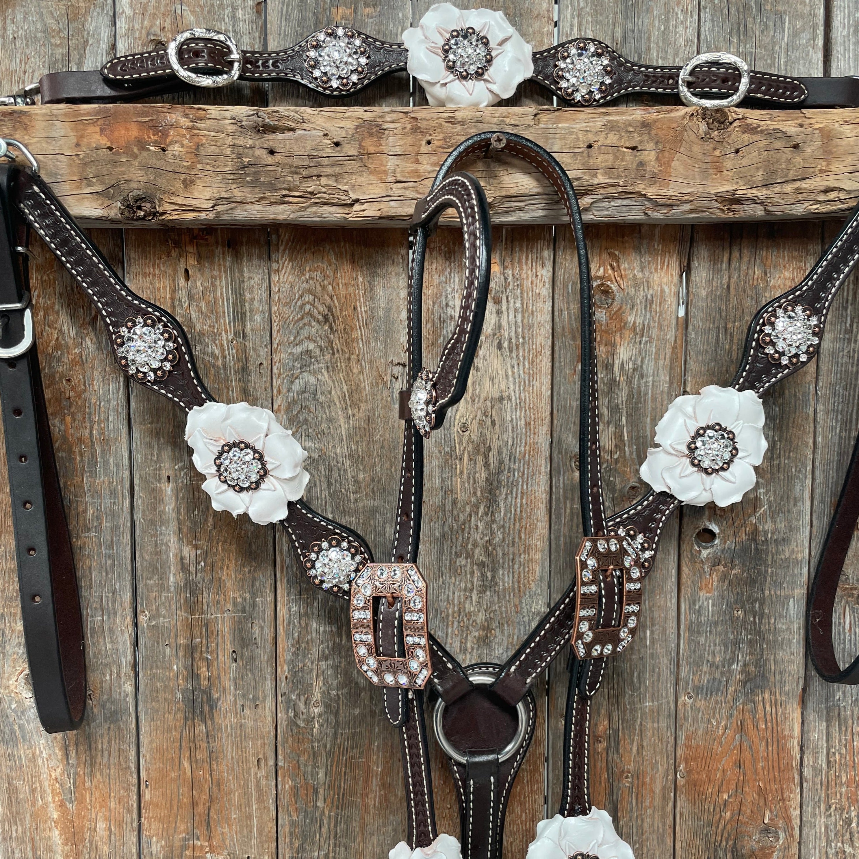 Dark Oil Basketweave White Browband/One Ear Tack Set with Witherstrap #BBBC453 - RODEO DRIVE