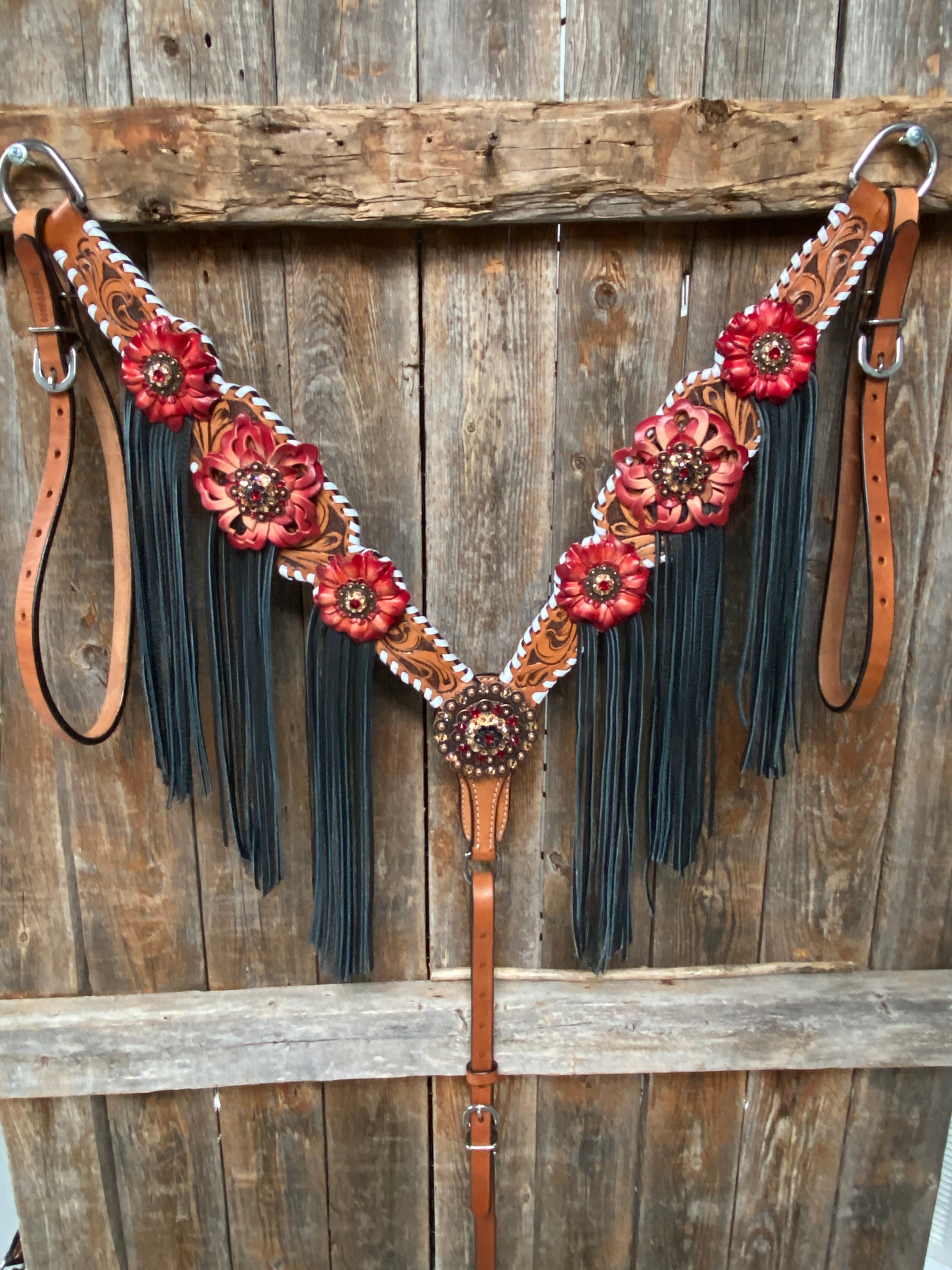 Light Oil Whipstitch Black and Red One Ear & Breastcollar Tack Set #OEBC460 - RODEO DRIVE