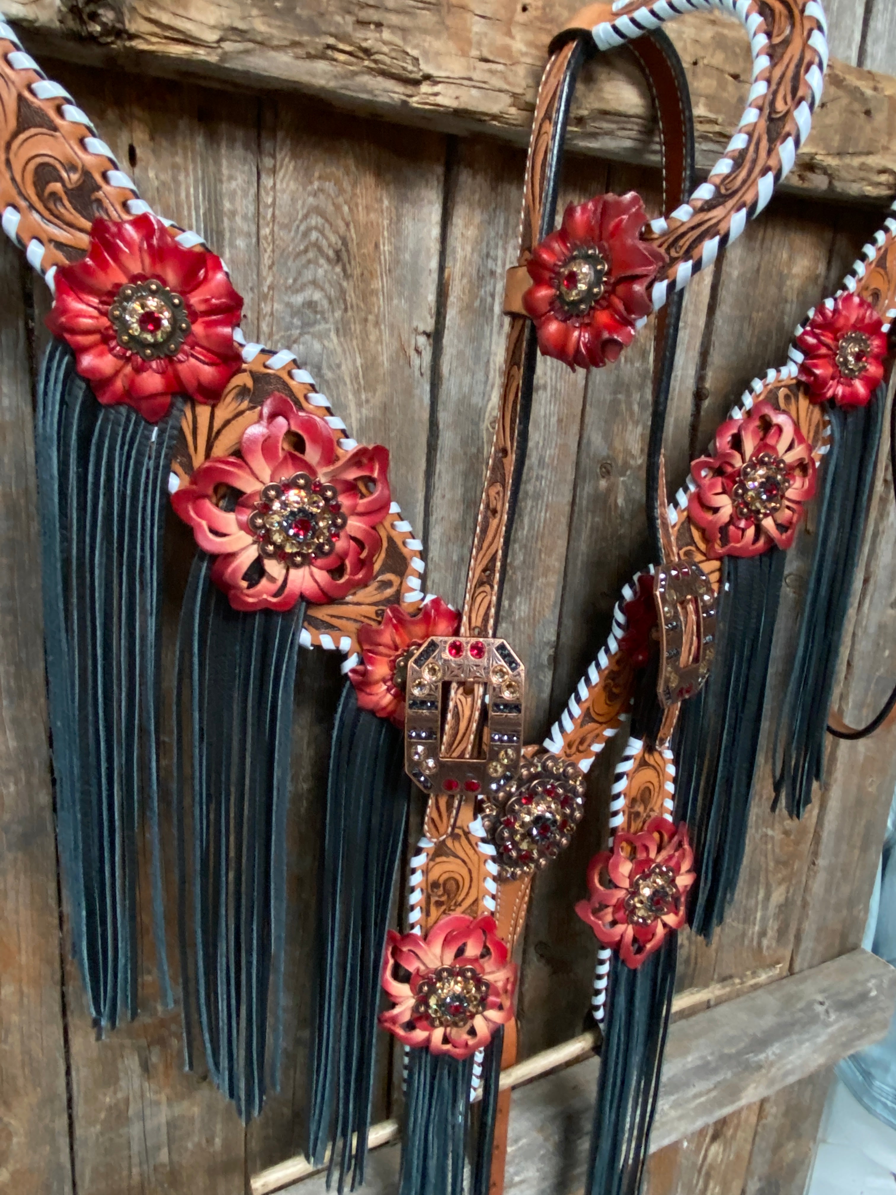 Light Oil Whipstitch Black and Red One Ear & Breastcollar Tack Set #OEBC460 - RODEO DRIVE