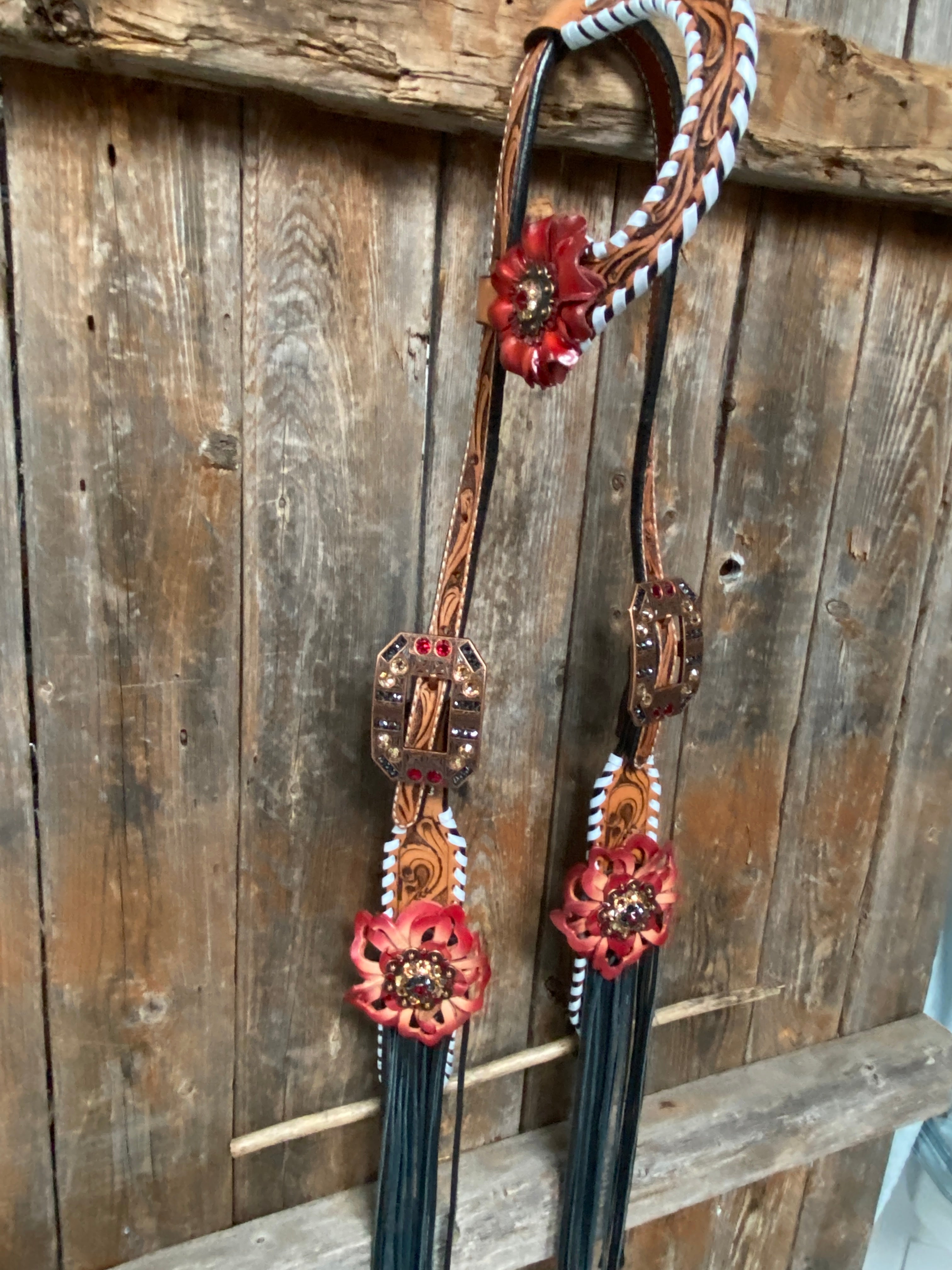 Light Oil Whipstitch Black and Red One Ear & Breastcollar Tack Set #OEBC460 - RODEO DRIVE