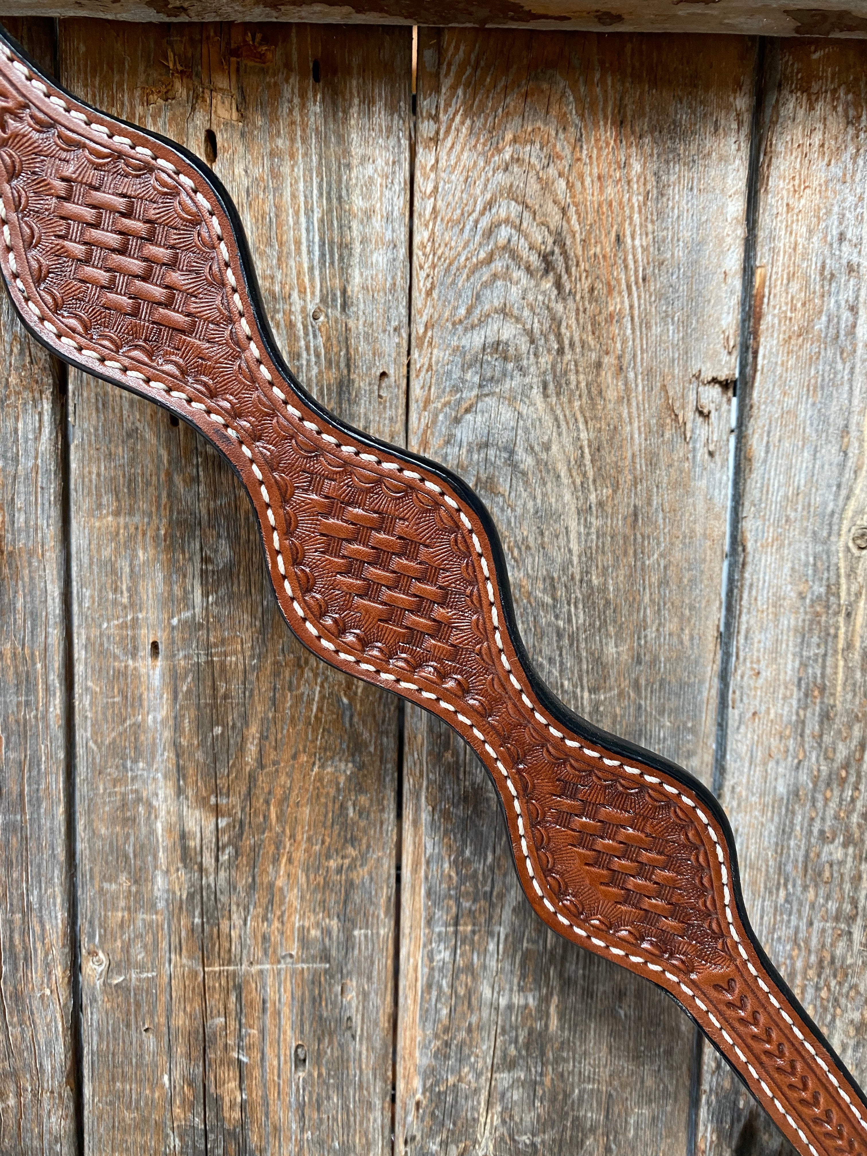 Basketweave Scalloped Medium Oil Breastcollar - RODEO DRIVE