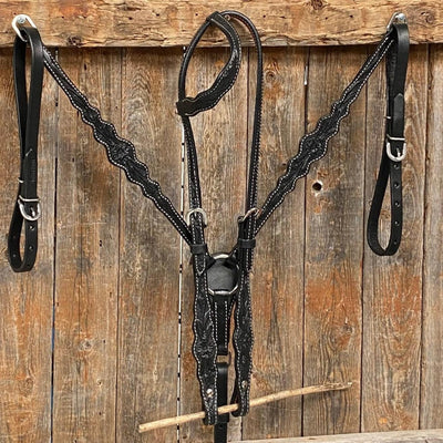 ONE EAR TACK SET