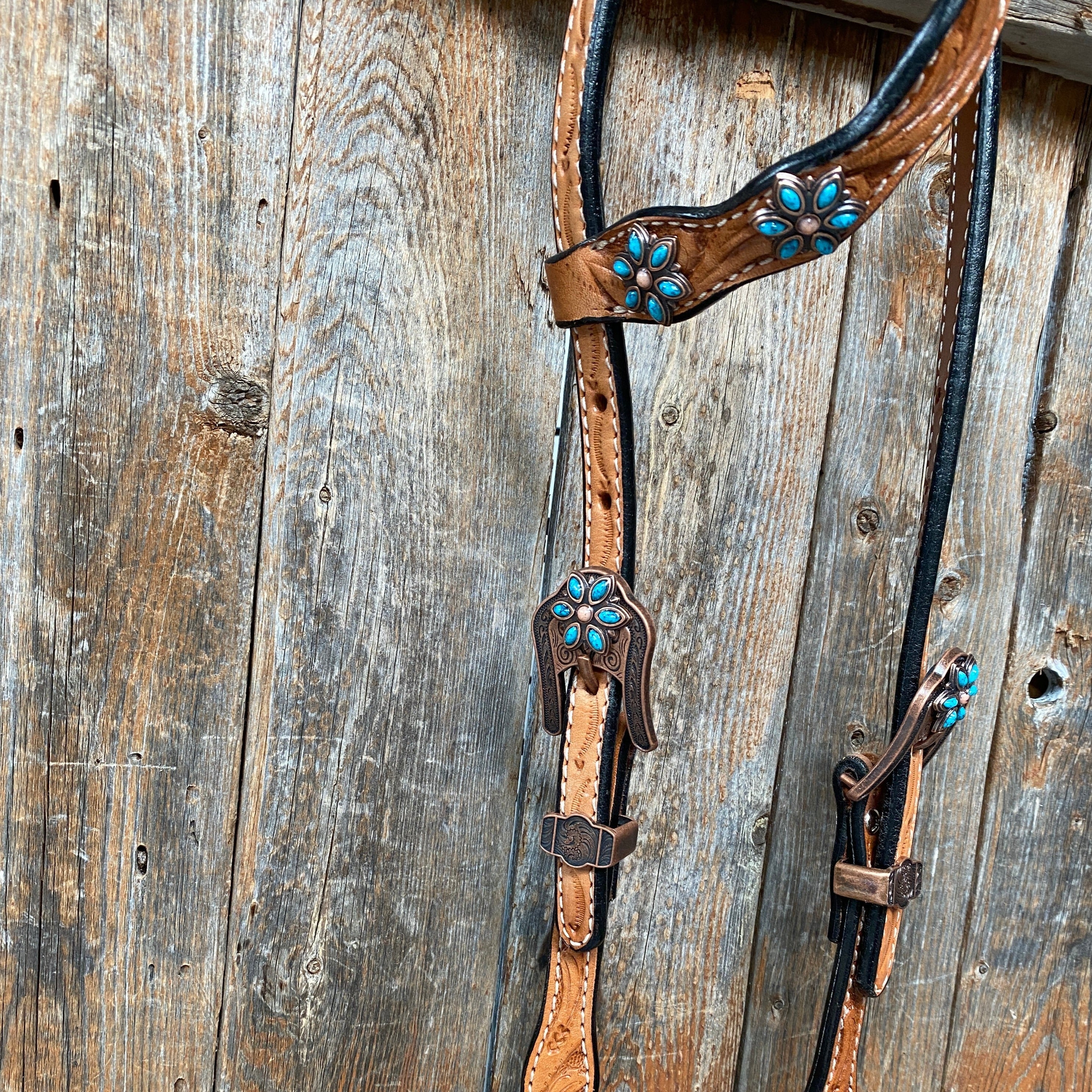 Light Floral Turquoise Browband/One Ear Tack Set with Wither Strap #BBBC469 - RODEO DRIVE