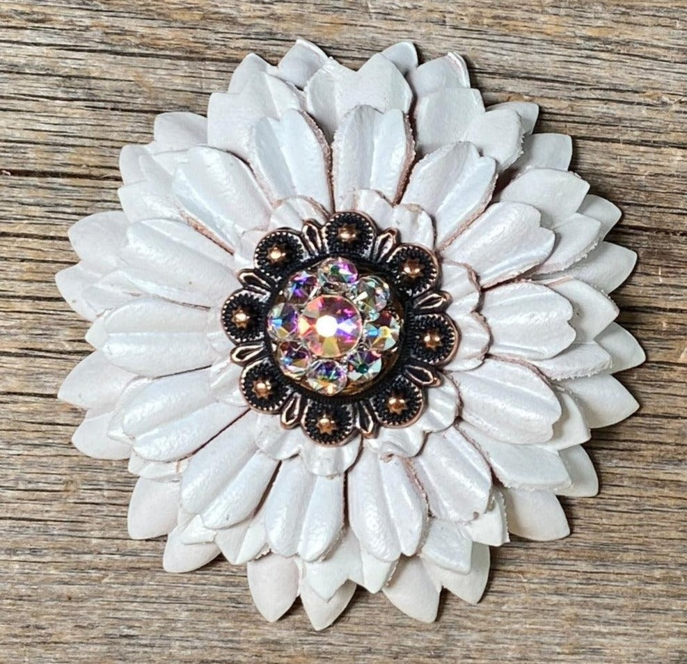 White Daisy Flower With Copper AB 1" Concho - RODEO DRIVE