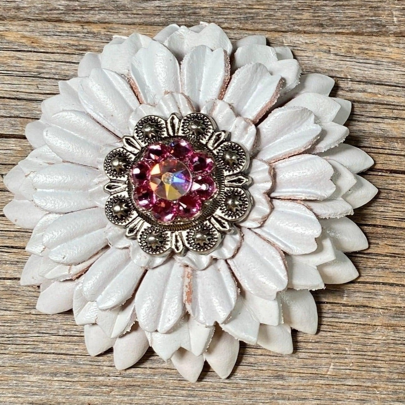 White Daisy Flower With Antique Silver Pink & AB 1" Concho - RODEO DRIVE