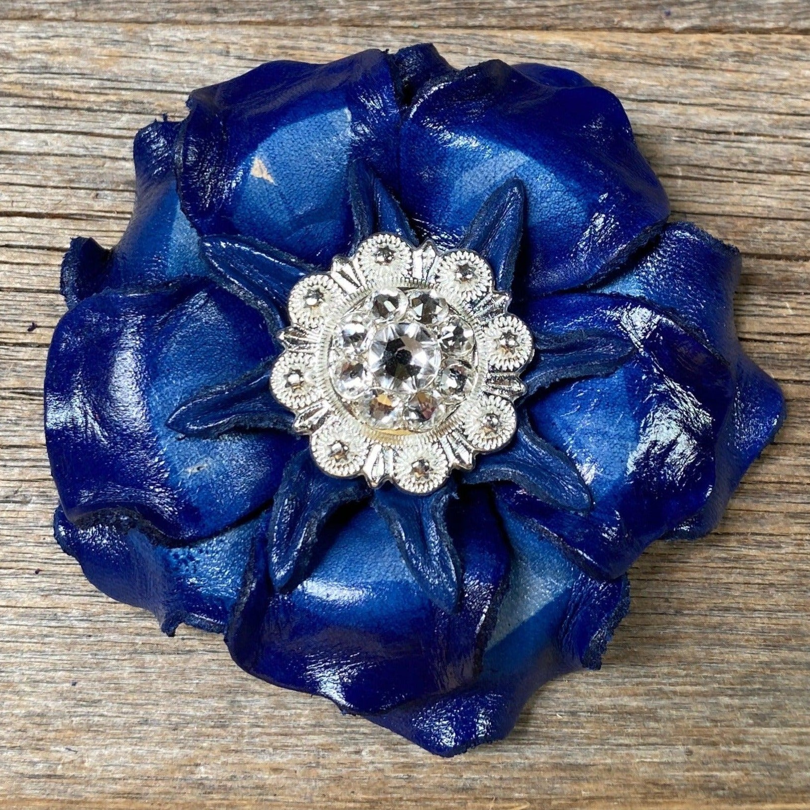 Blue Gardenia Flower With Bright Silver Clear 1" Concho - RODEO DRIVE