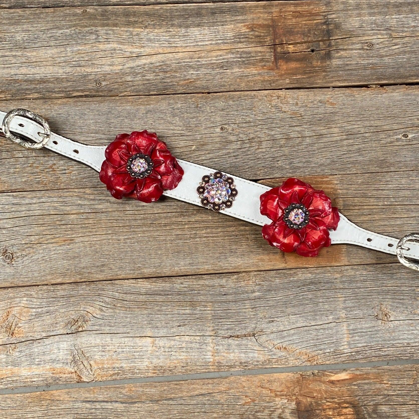 White Leather AB and Gardenias One Ear Tack Set with Wither Strap #OEBC475 - RODEO DRIVE