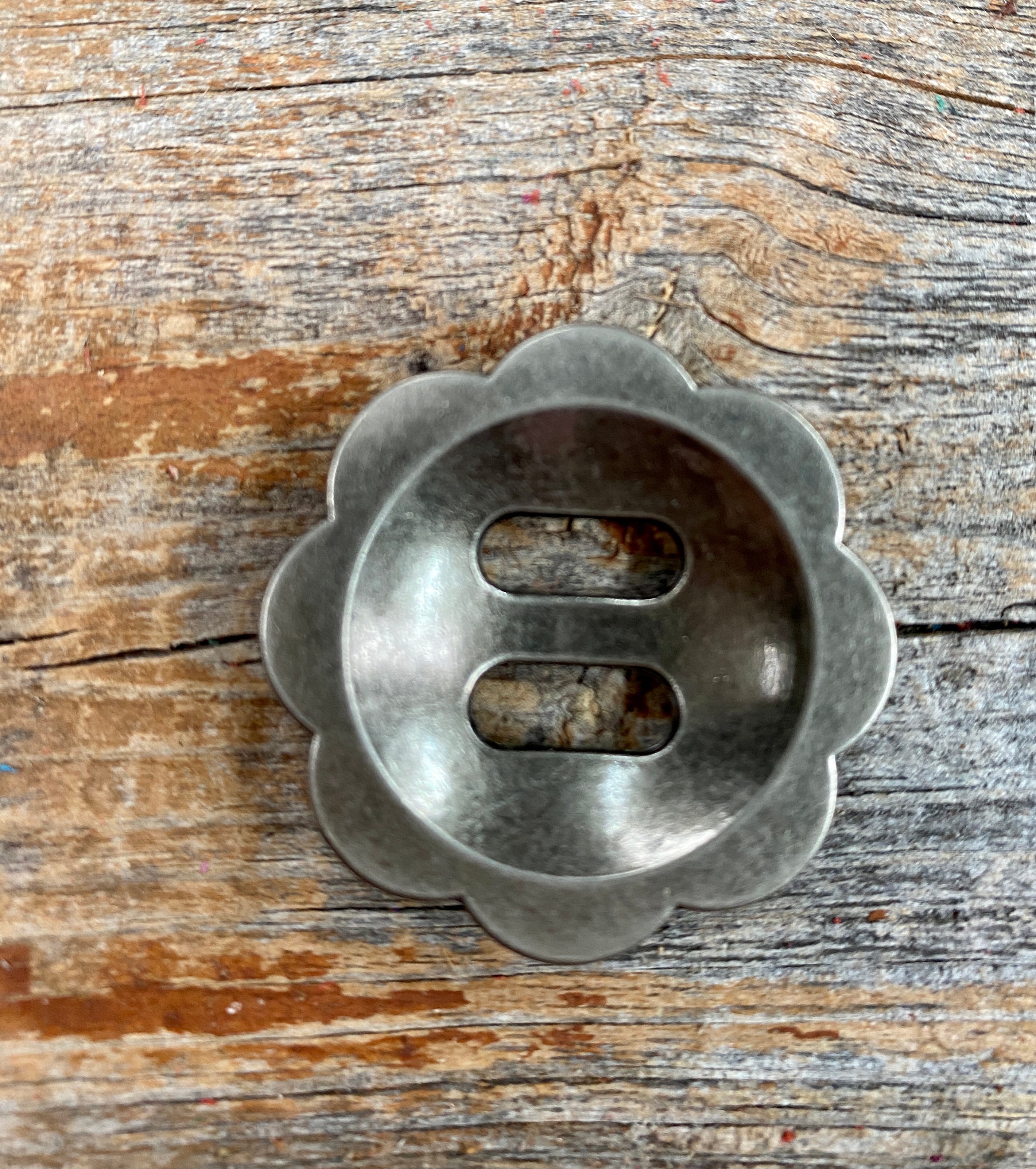 Antique Silver Scalloped Slotted Concho 1.5