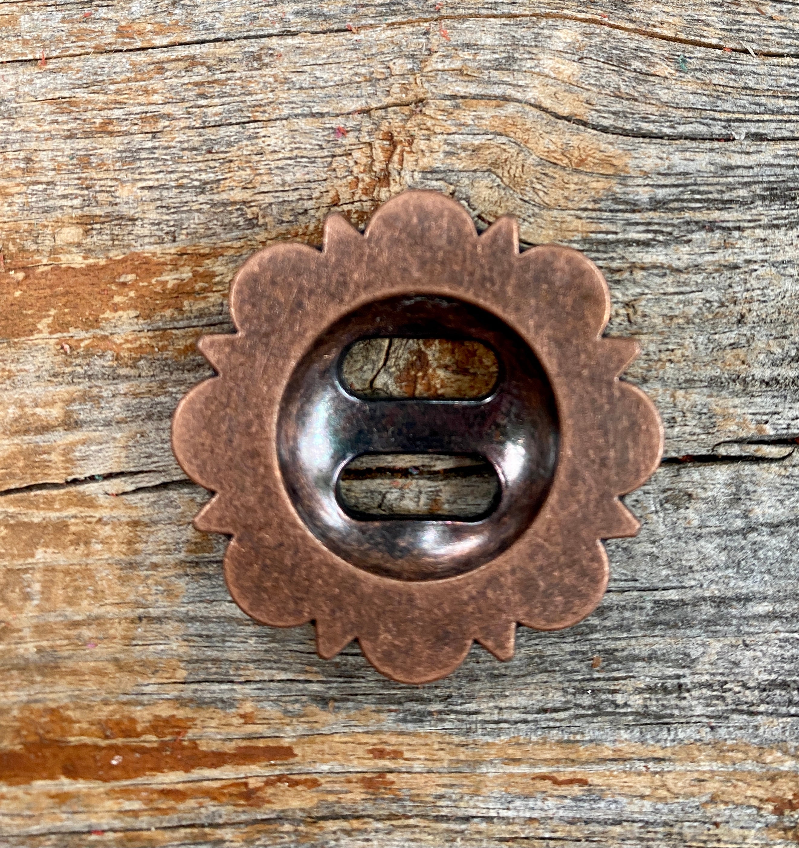 Copper Berry Slotted Concho 1.5" W172CL - RODEO DRIVE