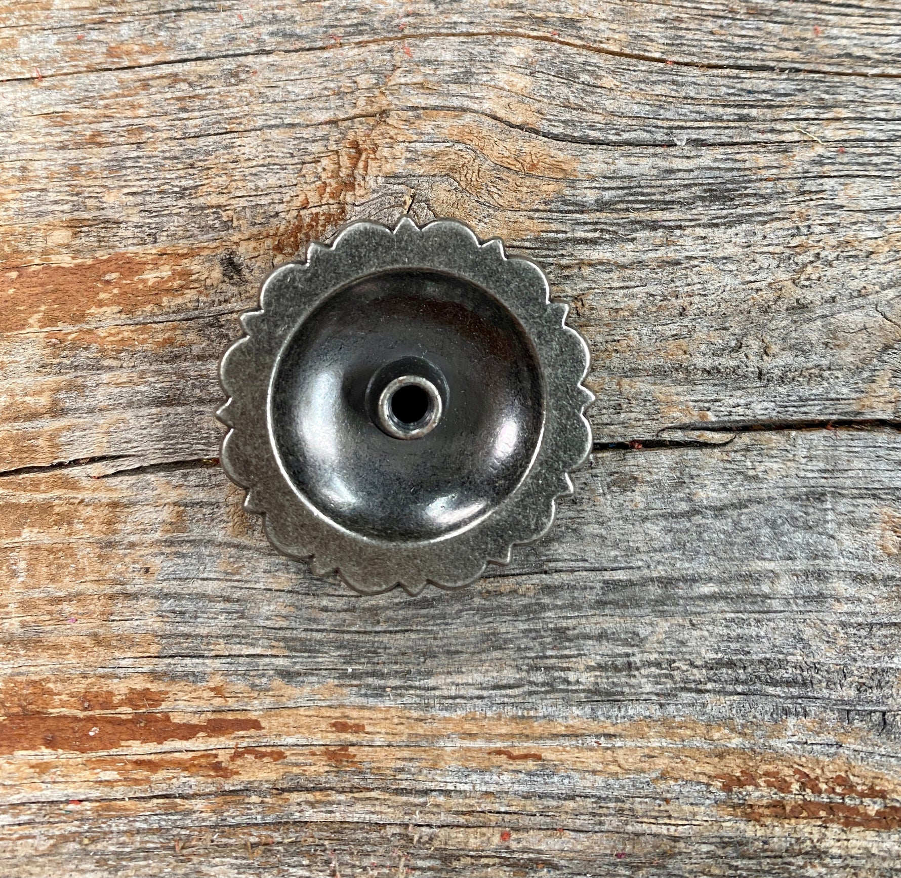 Antique Silver Star Concho 1.25" W174L - RODEO DRIVE