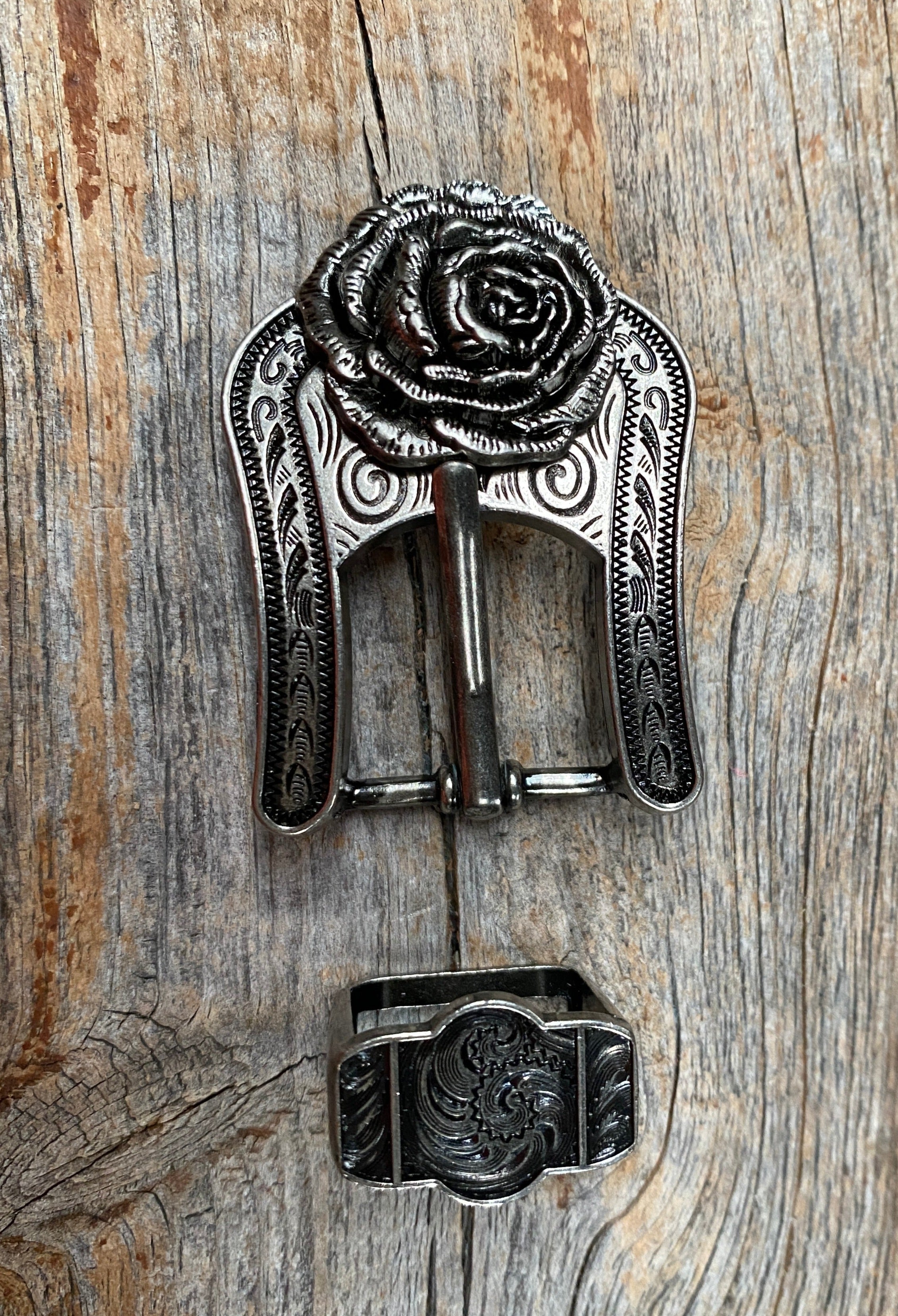 Antique Silver Rose Concho Buckle Adapter W108ASBA - RODEO DRIVE