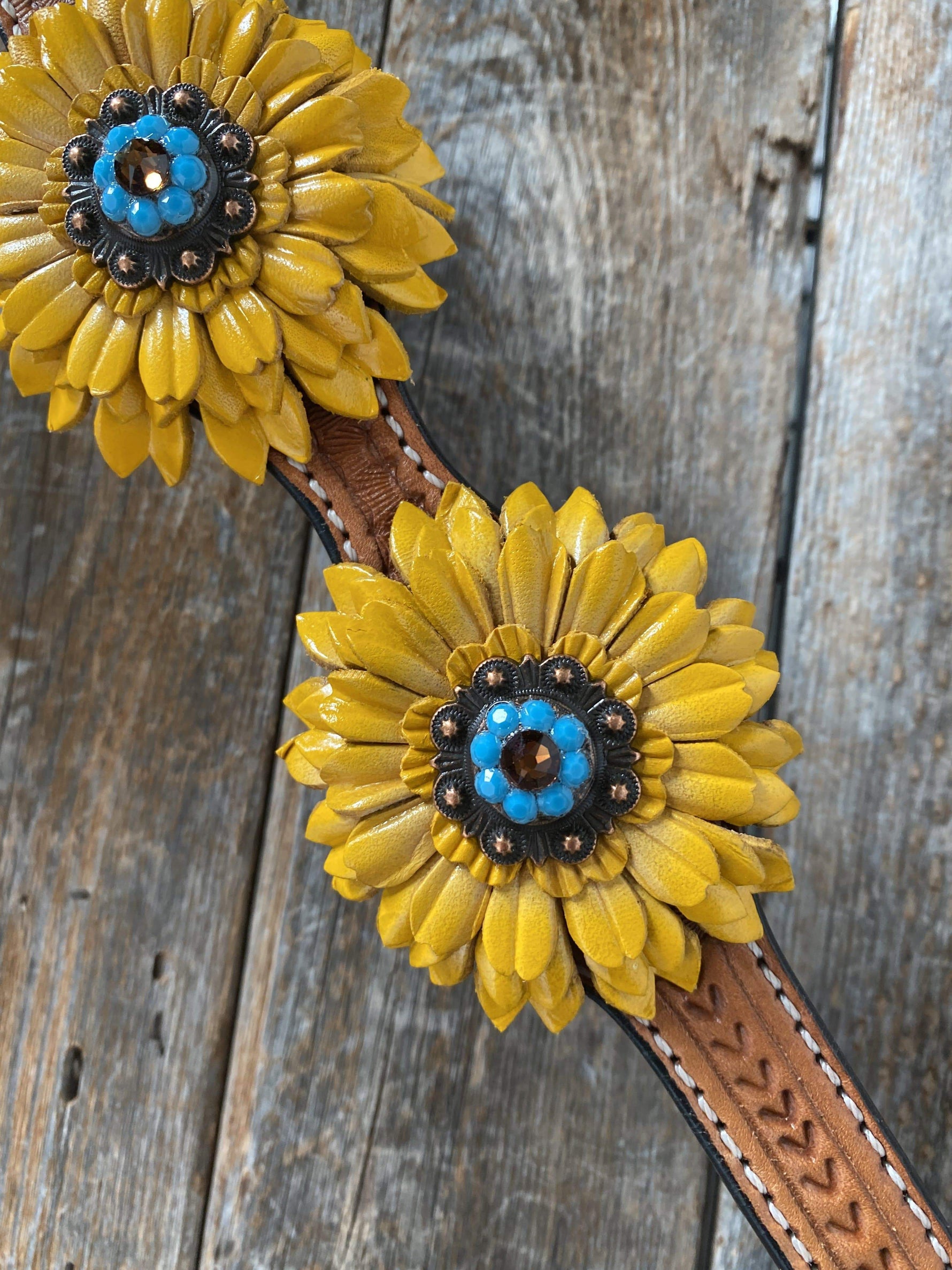 Designer Tack One Ear & Breastcollar -Yellow Daisy OEBC422