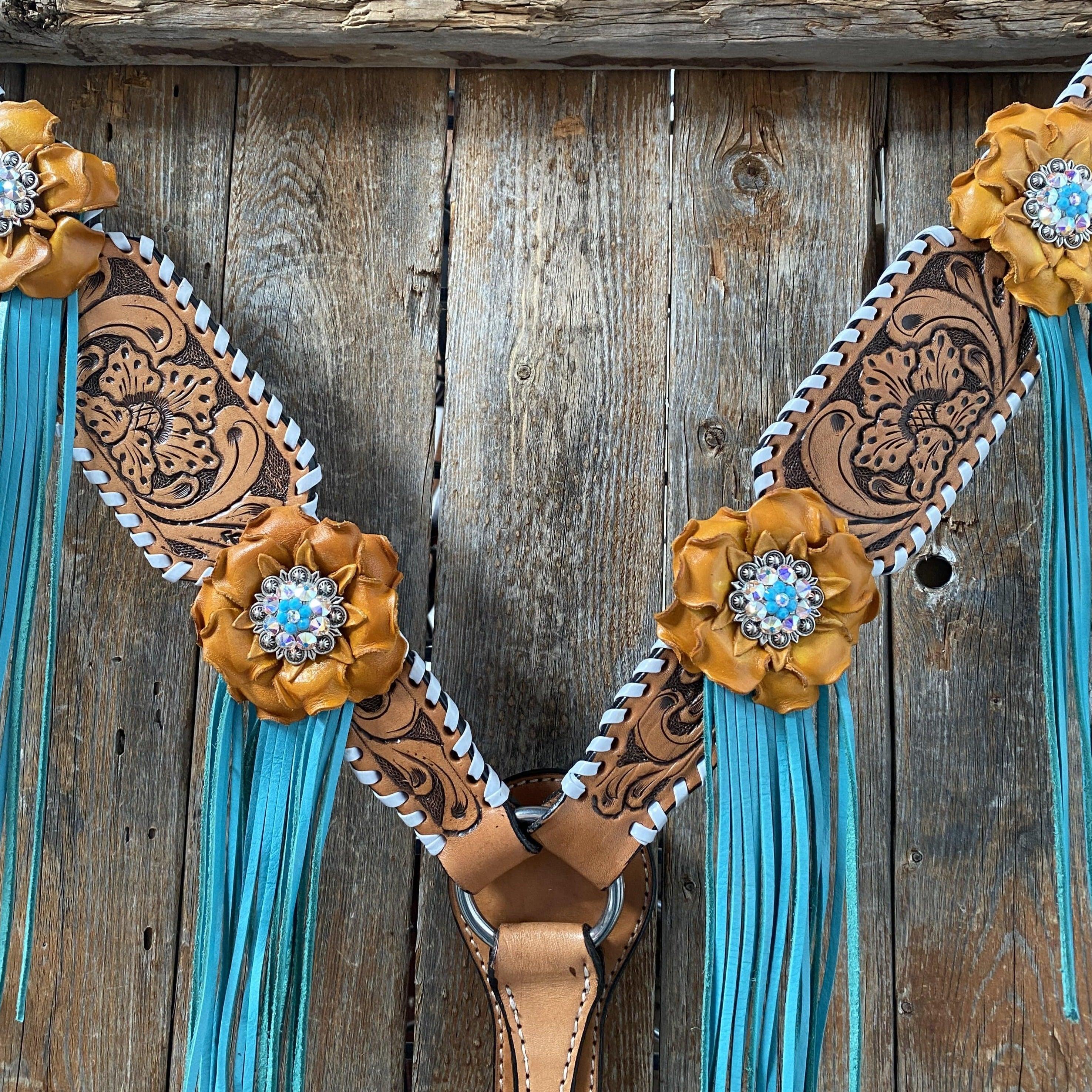 Designer Tack White Whipstitch  One Ear Headstall & Breastcollar Tack Set #OEBC411