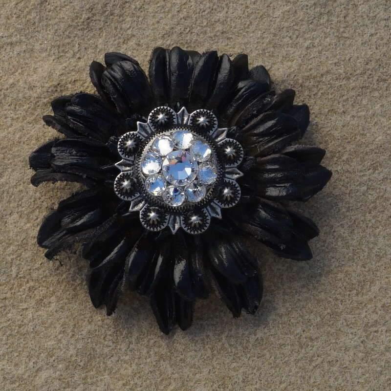 Flowers Fringe & More Black Daisy Flower With Antique Silver Clear 1" Concho FL5BKASCL