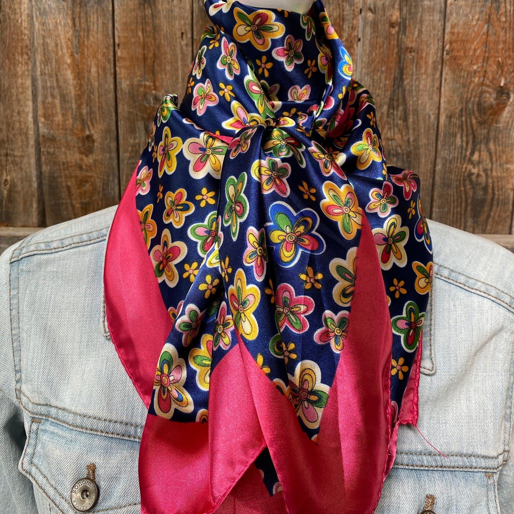 35X35" Pink Flowers Wild Rag/Scarf WR3109 - RODEO DRIVE