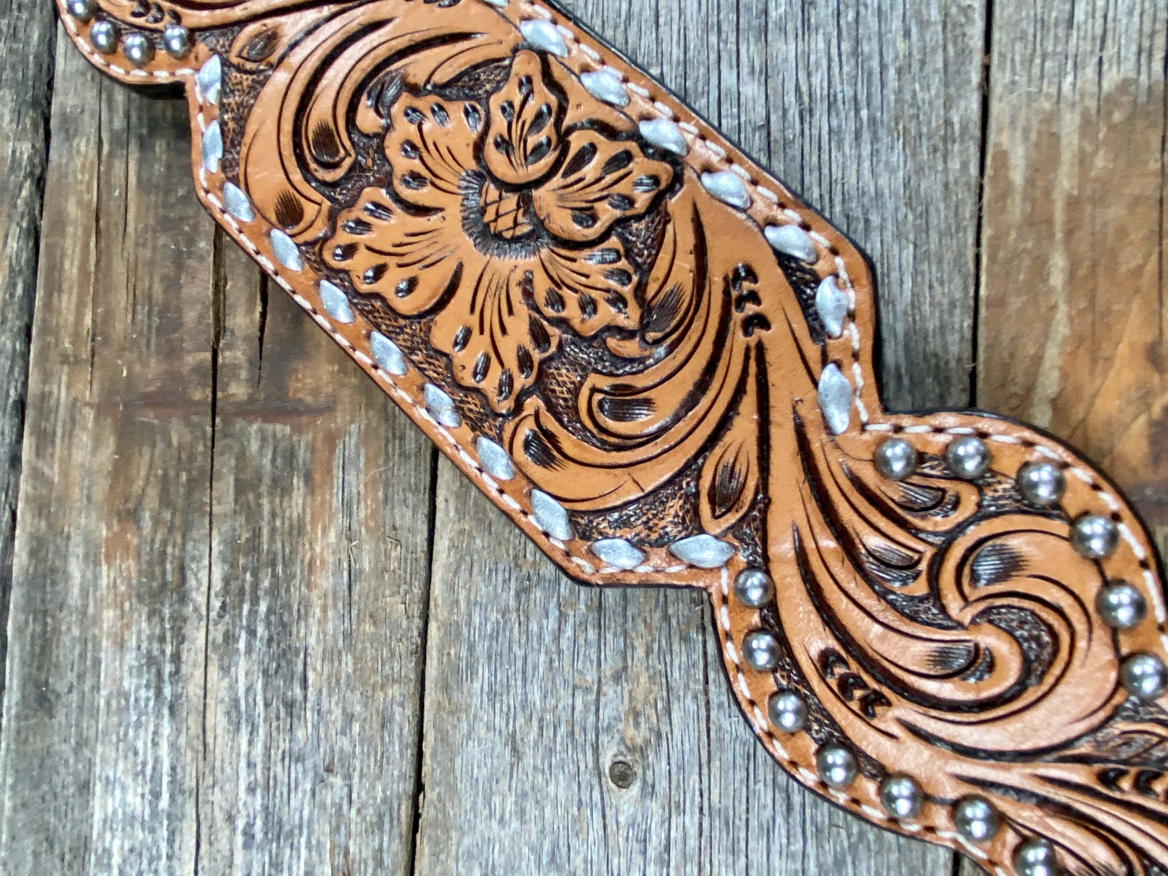 Tack Light Oil Floral Tooled Silver Buckstitching & Dots Breastcollar 5771S